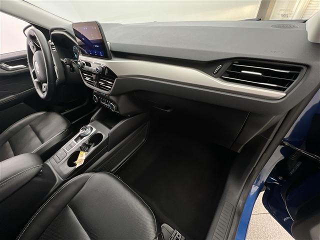 used 2022 Ford Escape car, priced at $25,989