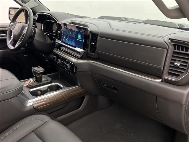 used 2024 Chevrolet Silverado 1500 car, priced at $57,989