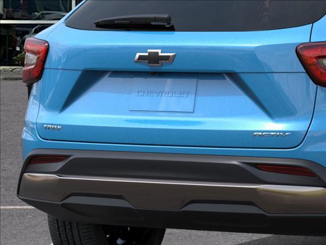 new 2025 Chevrolet Trax car, priced at $26,555
