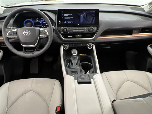 used 2024 Toyota Grand Highlander car, priced at $55,998