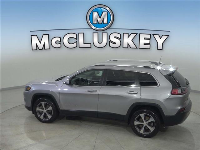 used 2019 Jeep Cherokee car, priced at $23,989