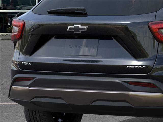 new 2025 Chevrolet Trax car, priced at $26,160