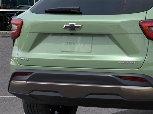 new 2025 Chevrolet Trax car, priced at $26,160