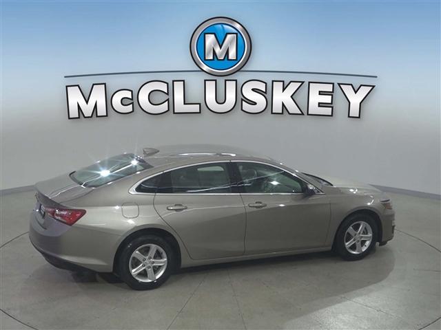 used 2022 Chevrolet Malibu car, priced at $18,989
