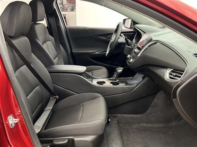 used 2024 Chevrolet Malibu car, priced at $30,989