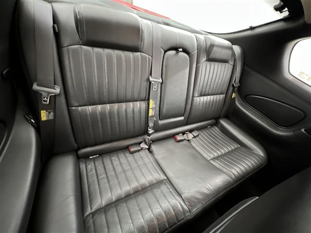 used 2004 Chevrolet Monte Carlo car, priced at $11,989