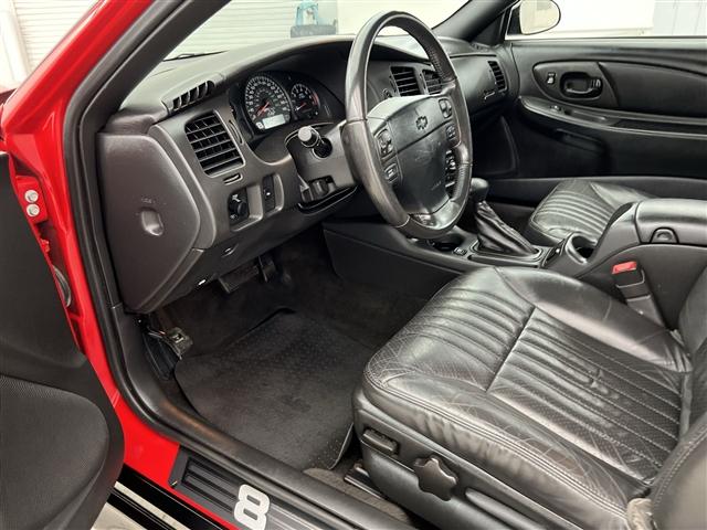 used 2004 Chevrolet Monte Carlo car, priced at $11,989