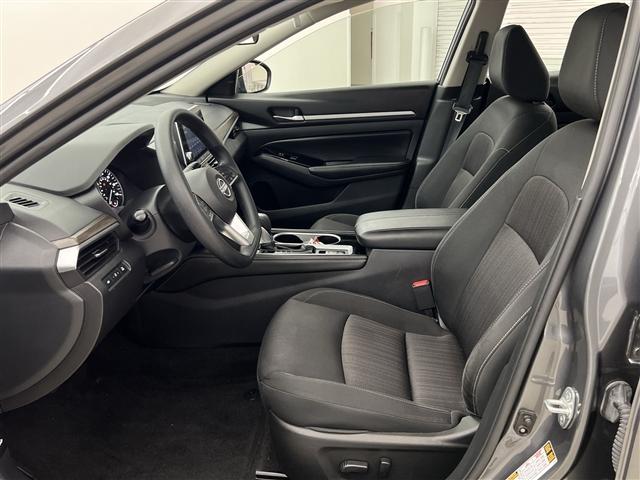 used 2023 Nissan Altima car, priced at $26,606