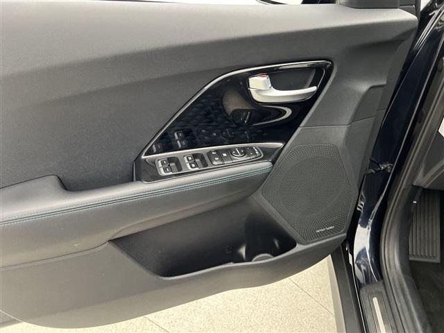 used 2022 Kia Niro EV car, priced at $20,989