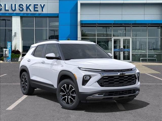 new 2025 Chevrolet TrailBlazer car, priced at $33,025