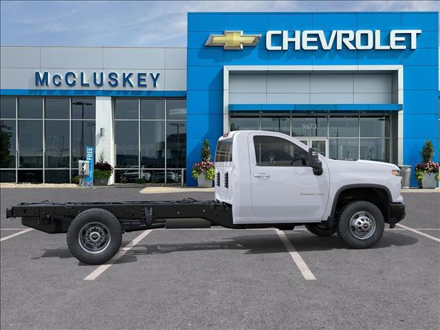 new 2025 Chevrolet Silverado 3500 car, priced at $46,326