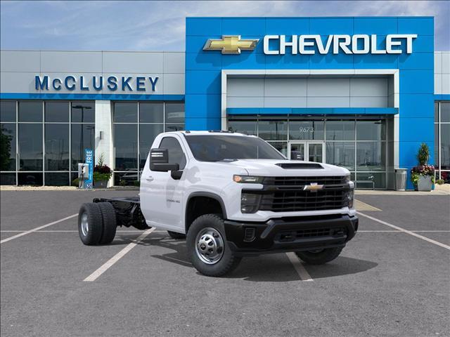 new 2025 Chevrolet Silverado 3500 car, priced at $46,326