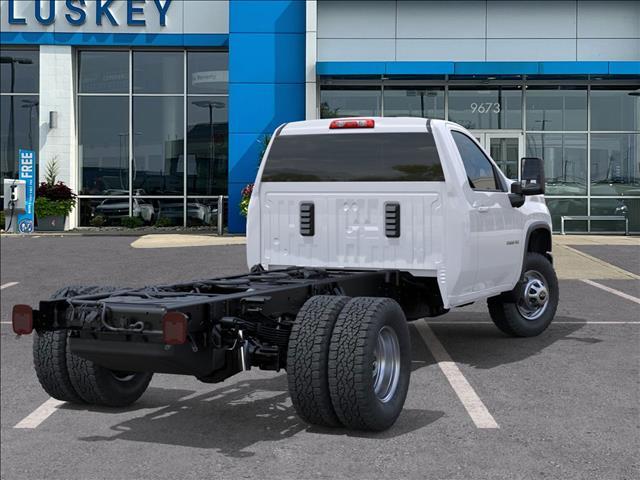 new 2025 Chevrolet Silverado 3500 car, priced at $46,326