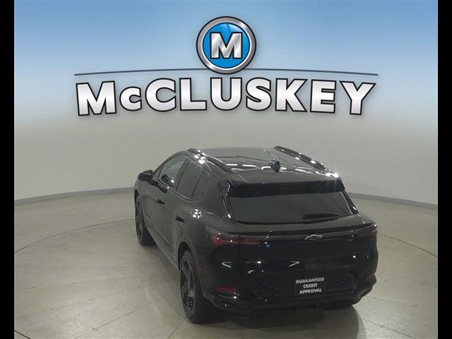 used 2024 Chevrolet Equinox EV car, priced at $36,989
