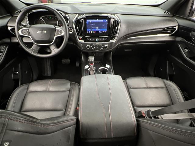 used 2023 Chevrolet Traverse car, priced at $39,989