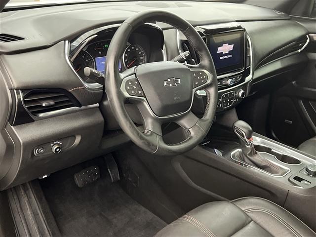 used 2023 Chevrolet Traverse car, priced at $39,989
