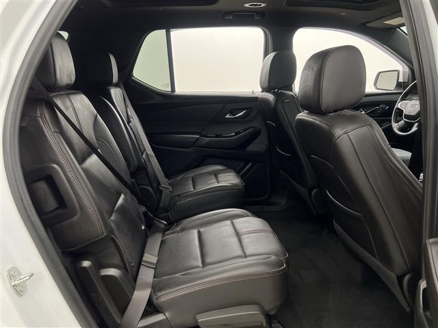 used 2023 Chevrolet Traverse car, priced at $39,989