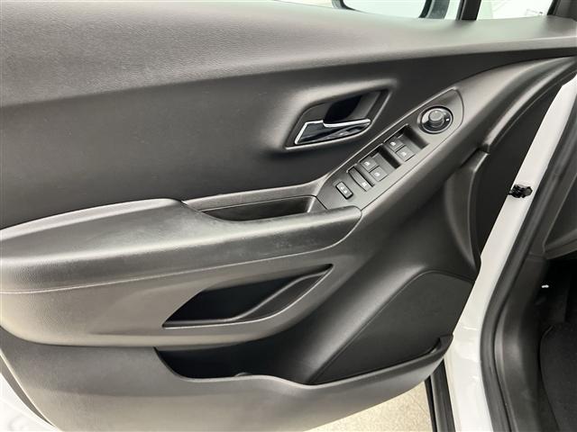 used 2022 Chevrolet Trax car, priced at $23,989