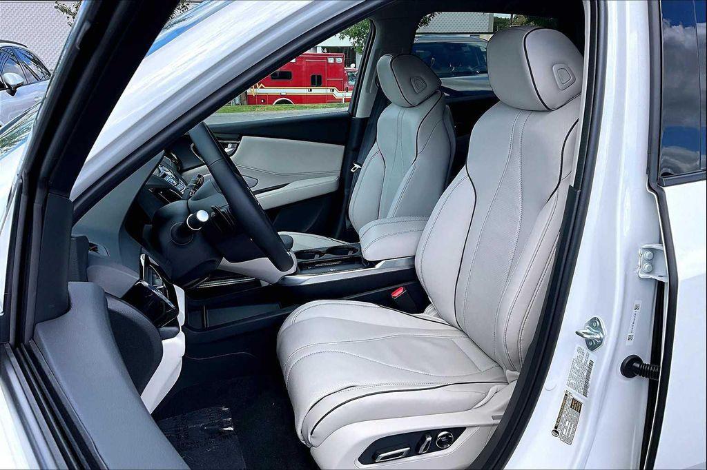 new 2025 Acura RDX car, priced at $54,400