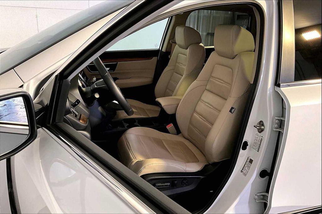 used 2019 Honda CR-V car, priced at $23,900