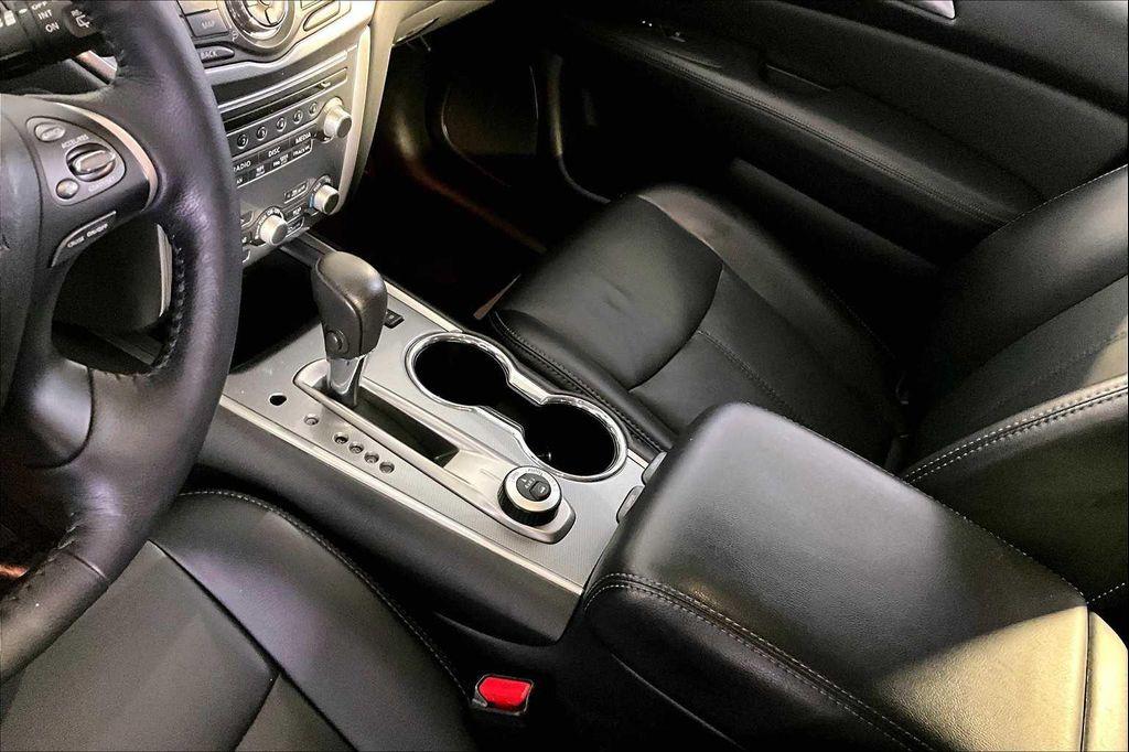 used 2020 Nissan Pathfinder car, priced at $17,900