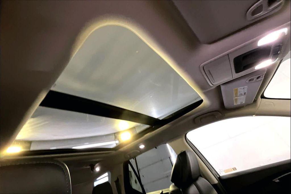 used 2025 Honda Pilot car, priced at $43,455