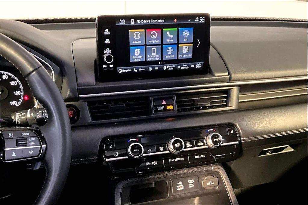 used 2025 Honda Pilot car, priced at $43,455