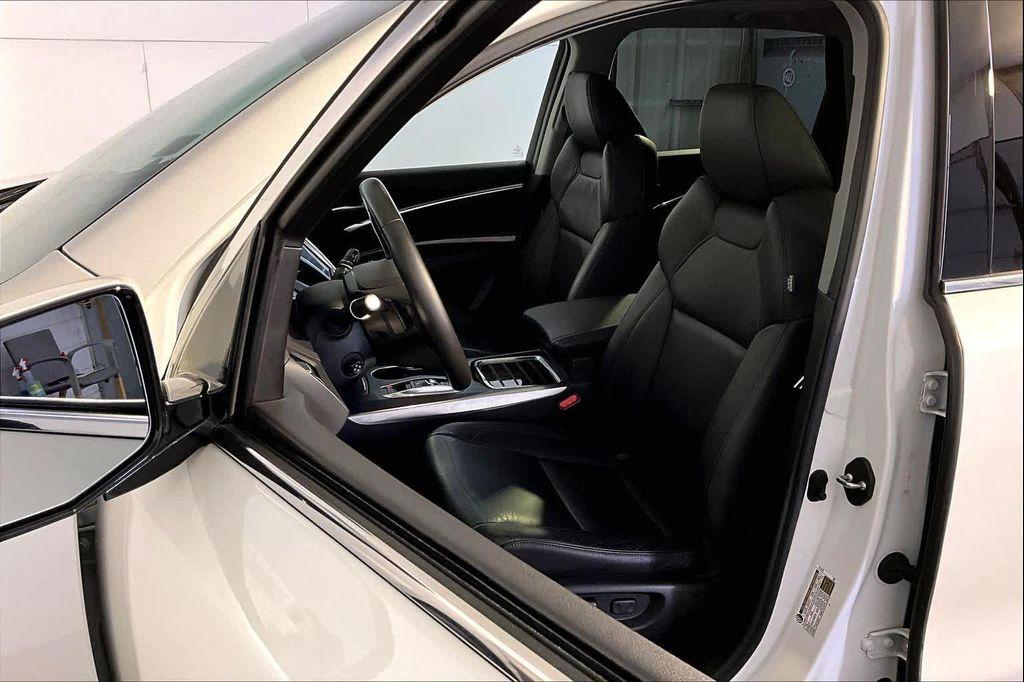 used 2017 Acura MDX car, priced at $18,998