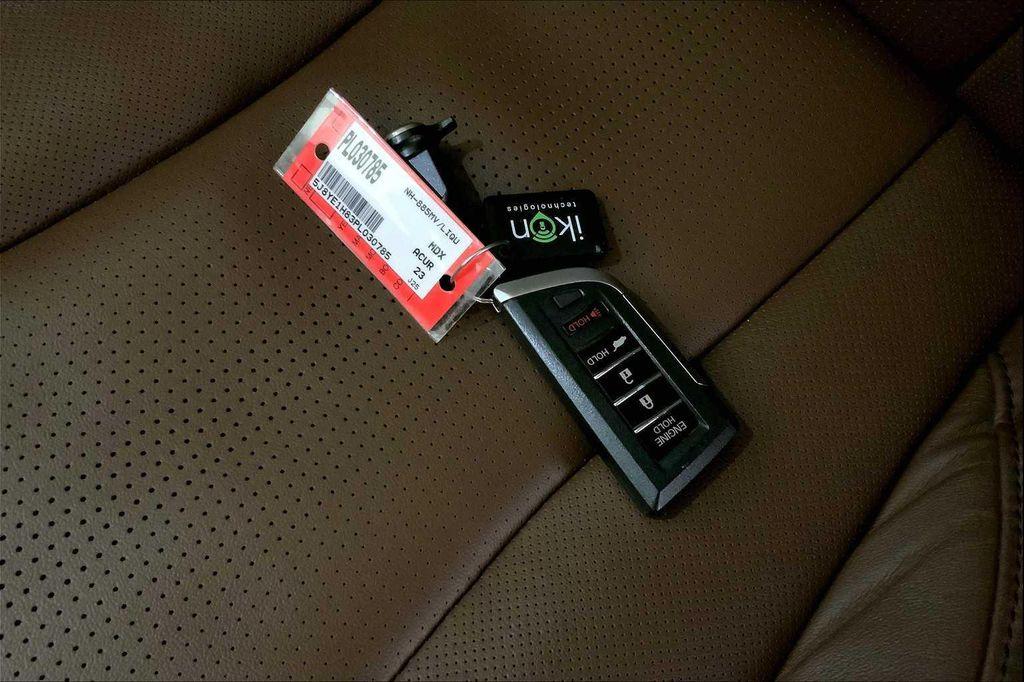 used 2023 Acura MDX car, priced at $43,262