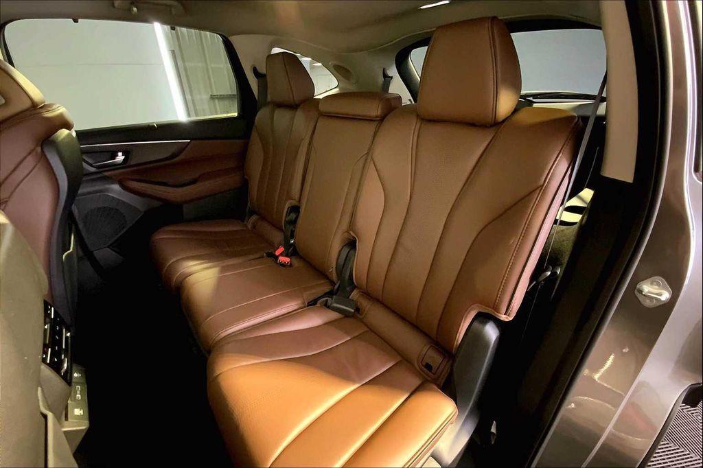 used 2023 Acura MDX car, priced at $43,262