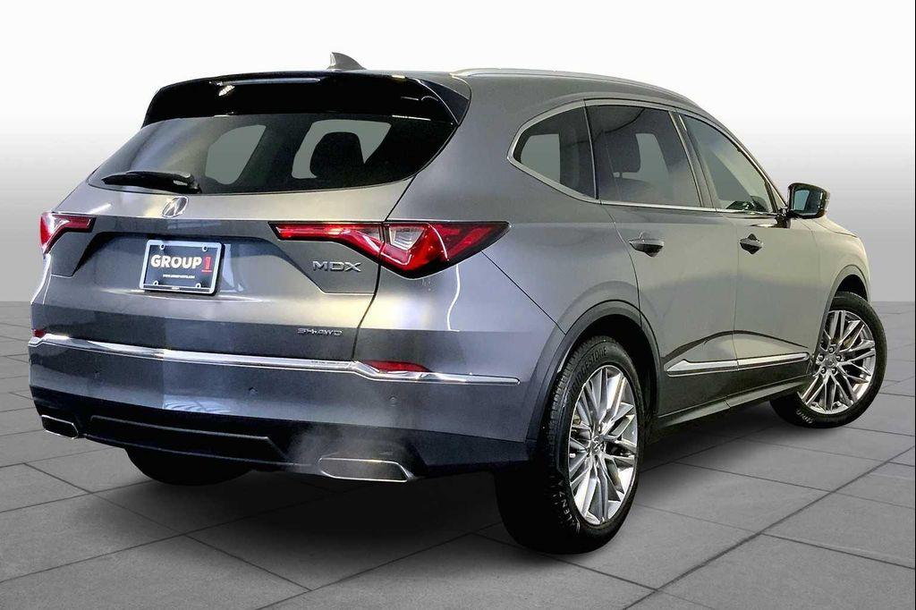 used 2023 Acura MDX car, priced at $43,262