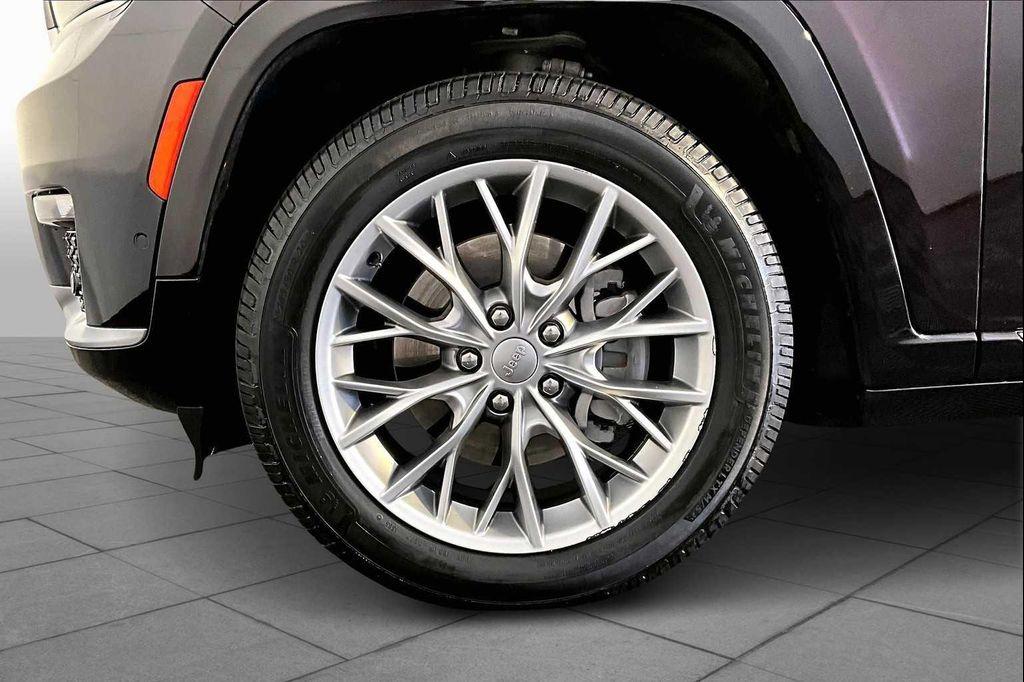 used 2023 Jeep Grand Cherokee L car, priced at $43,463