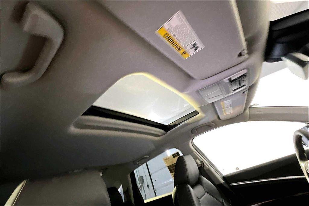 used 2017 Acura MDX car, priced at $17,964