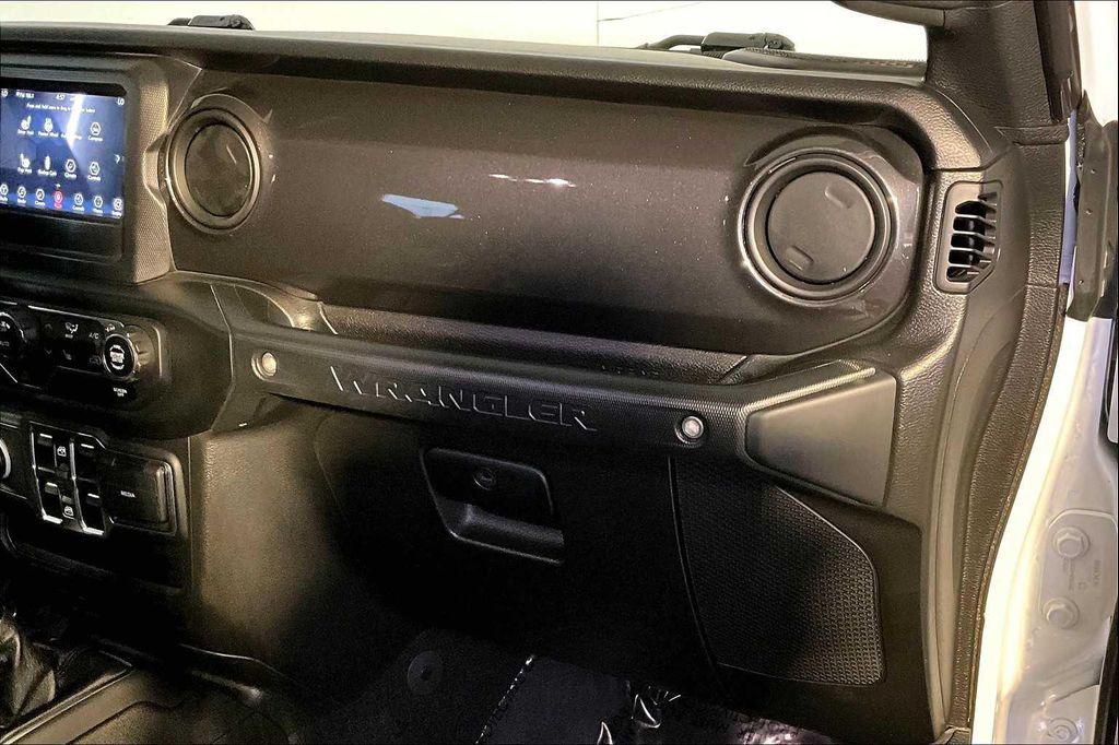 used 2021 Jeep Wrangler Unlimited car, priced at $26,900