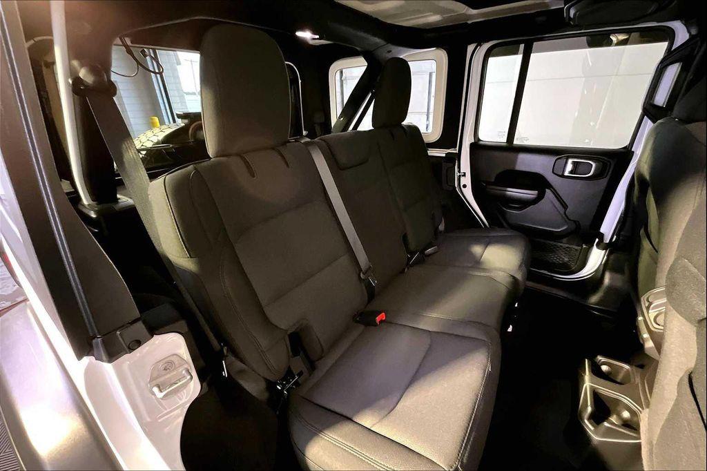 used 2021 Jeep Wrangler Unlimited car, priced at $26,900