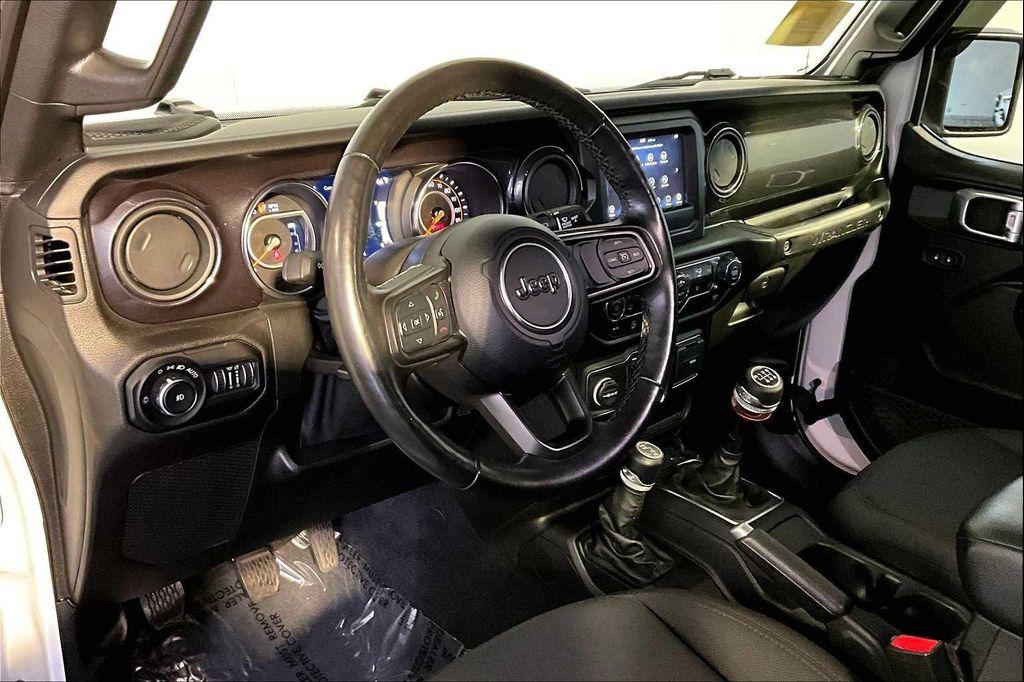 used 2021 Jeep Wrangler Unlimited car, priced at $26,900