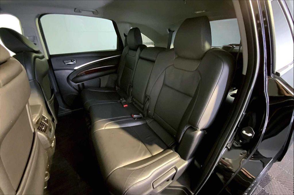 used 2020 Acura MDX car, priced at $29,956