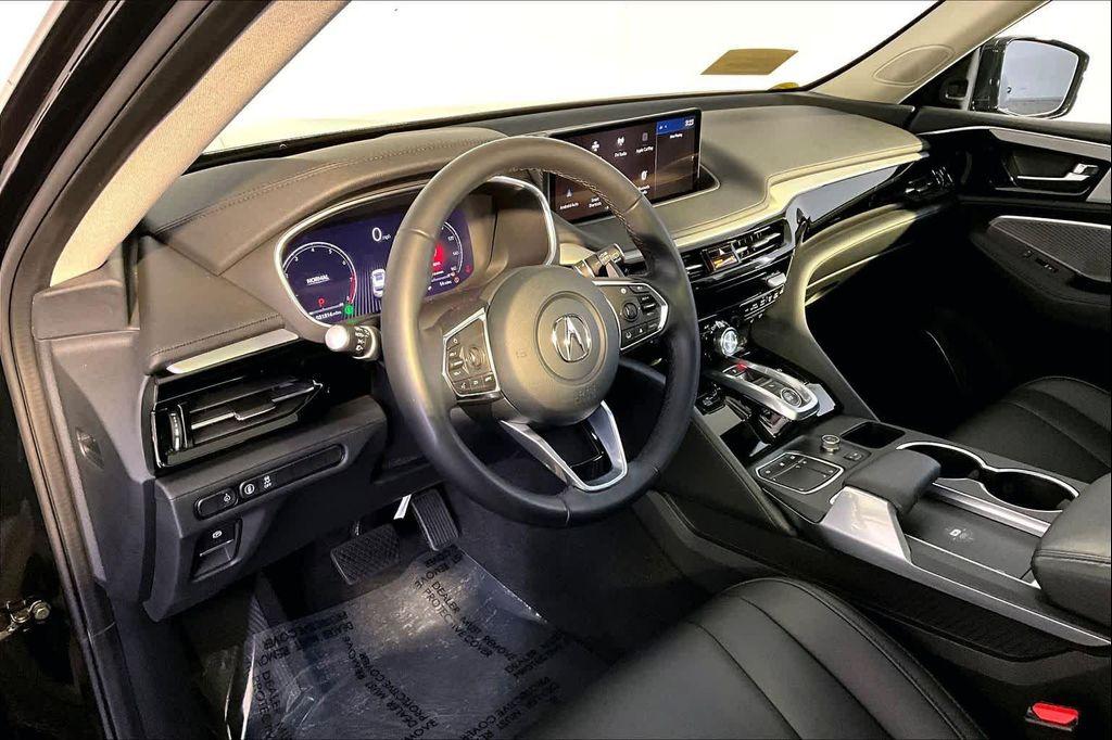 used 2023 Acura MDX car, priced at $38,541