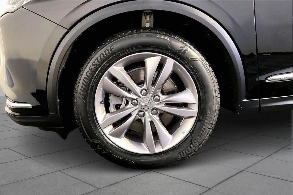 used 2023 Acura MDX car, priced at $38,541