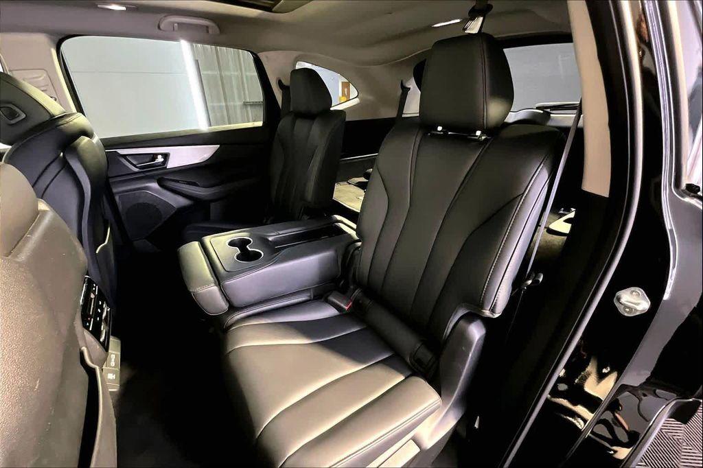 used 2023 Acura MDX car, priced at $38,541