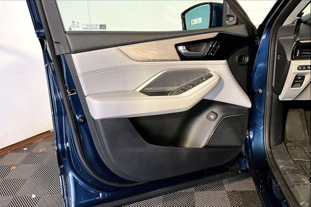 new 2026 Acura MDX car, priced at $68,250