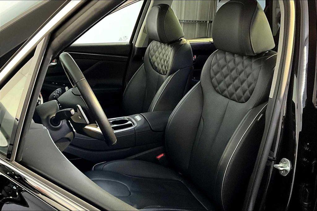 used 2022 Hyundai Santa Fe car, priced at $24,884