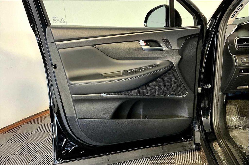 used 2022 Hyundai Santa Fe car, priced at $24,884