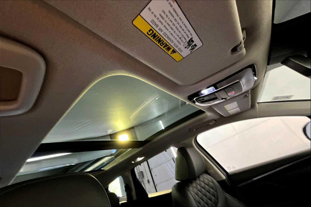 used 2022 Hyundai Santa Fe car, priced at $24,884