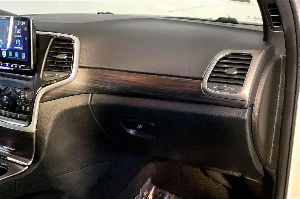 used 2021 Jeep Grand Cherokee car, priced at $21,900