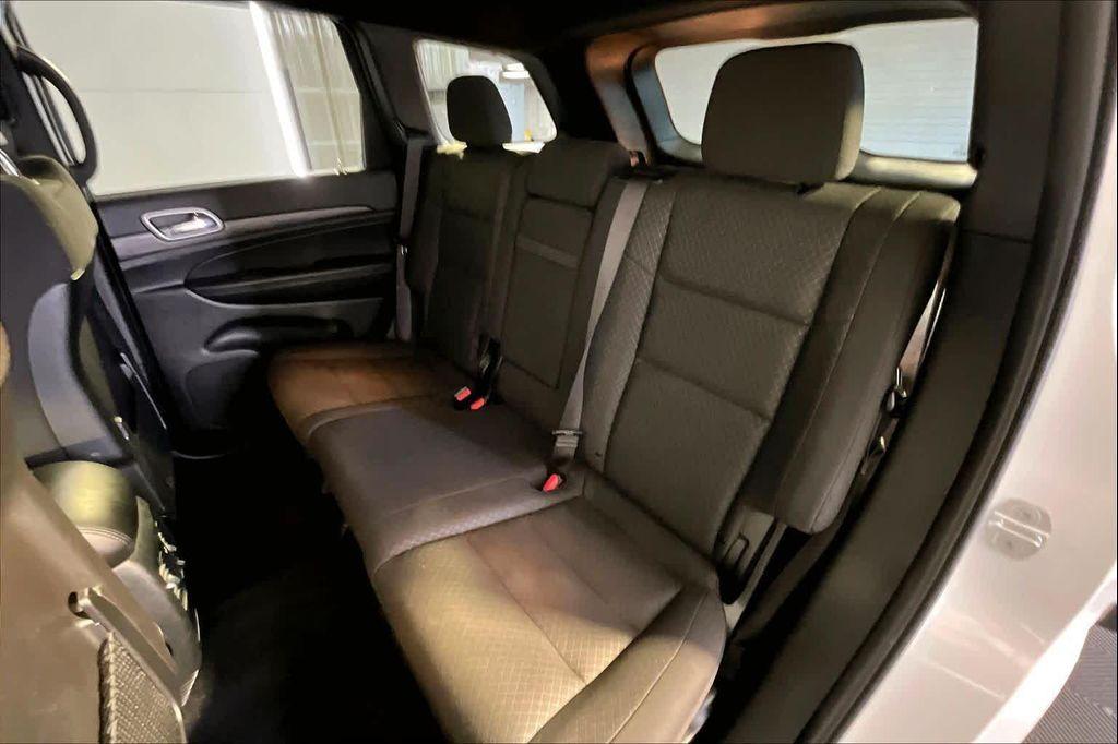 used 2021 Jeep Grand Cherokee car, priced at $21,900