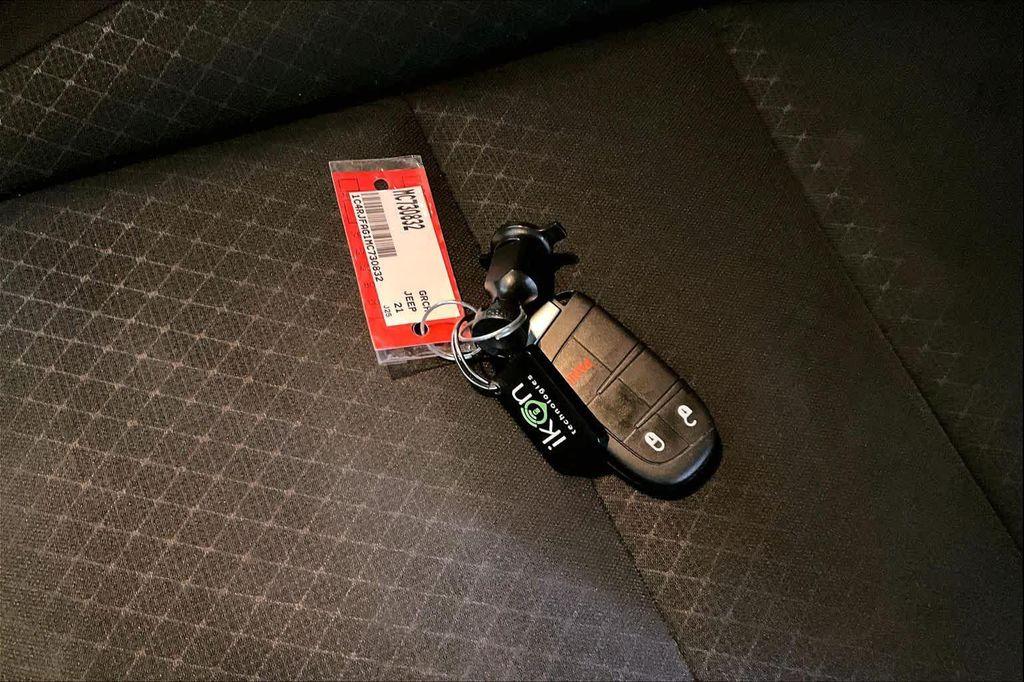 used 2021 Jeep Grand Cherokee car, priced at $21,900