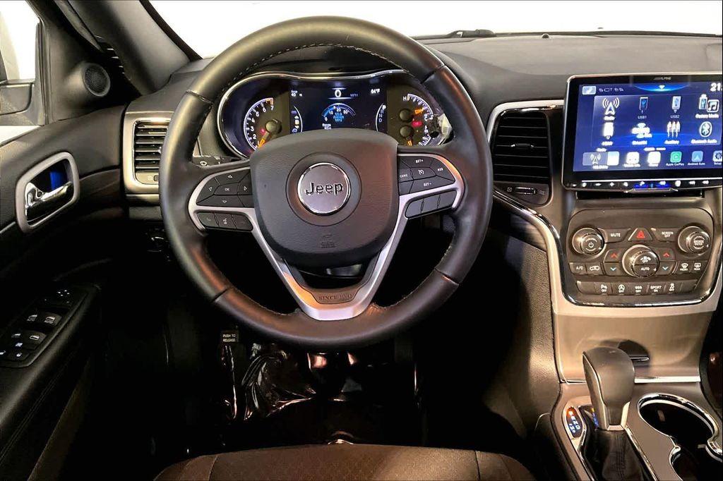 used 2021 Jeep Grand Cherokee car, priced at $21,900
