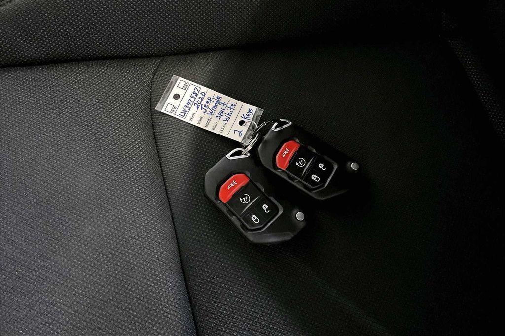 used 2020 Jeep Wrangler Unlimited car, priced at $28,986