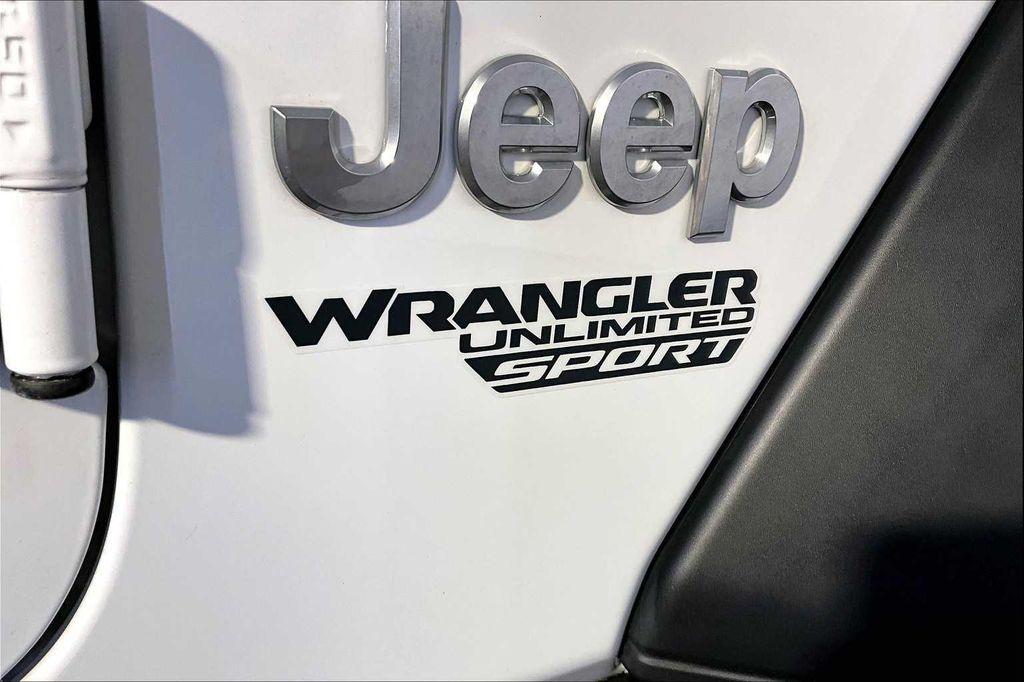 used 2020 Jeep Wrangler Unlimited car, priced at $28,986
